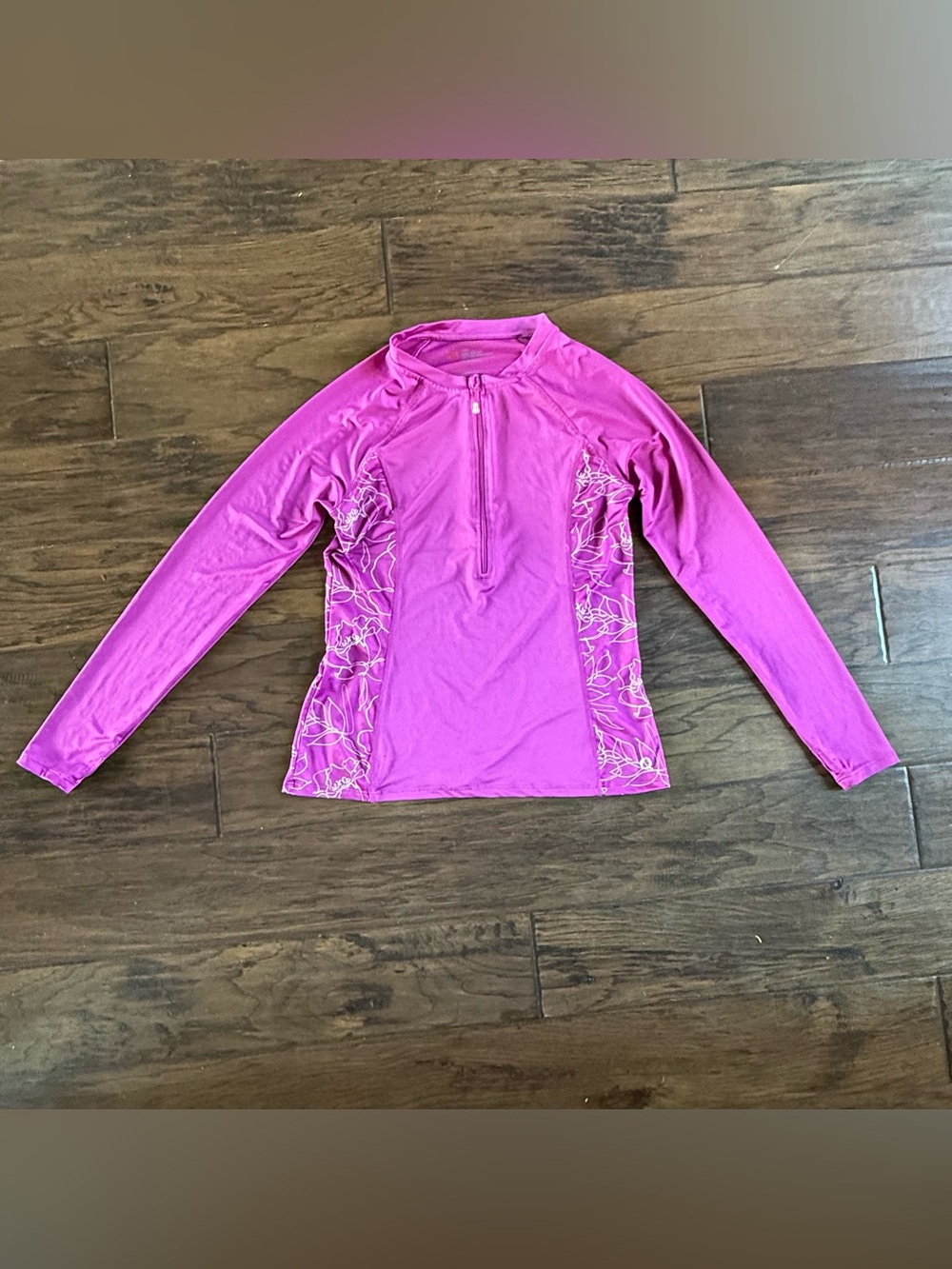 The American Outdoorsman women’s Bright Pink Long Sleeve Half-Zip Active Top S